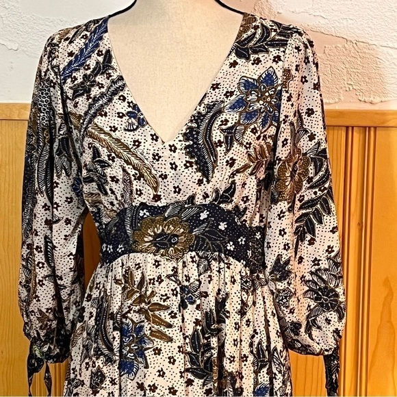 Cara Cara Round Hill Batik Midi Dress Sz-S - Picture 3 of 12